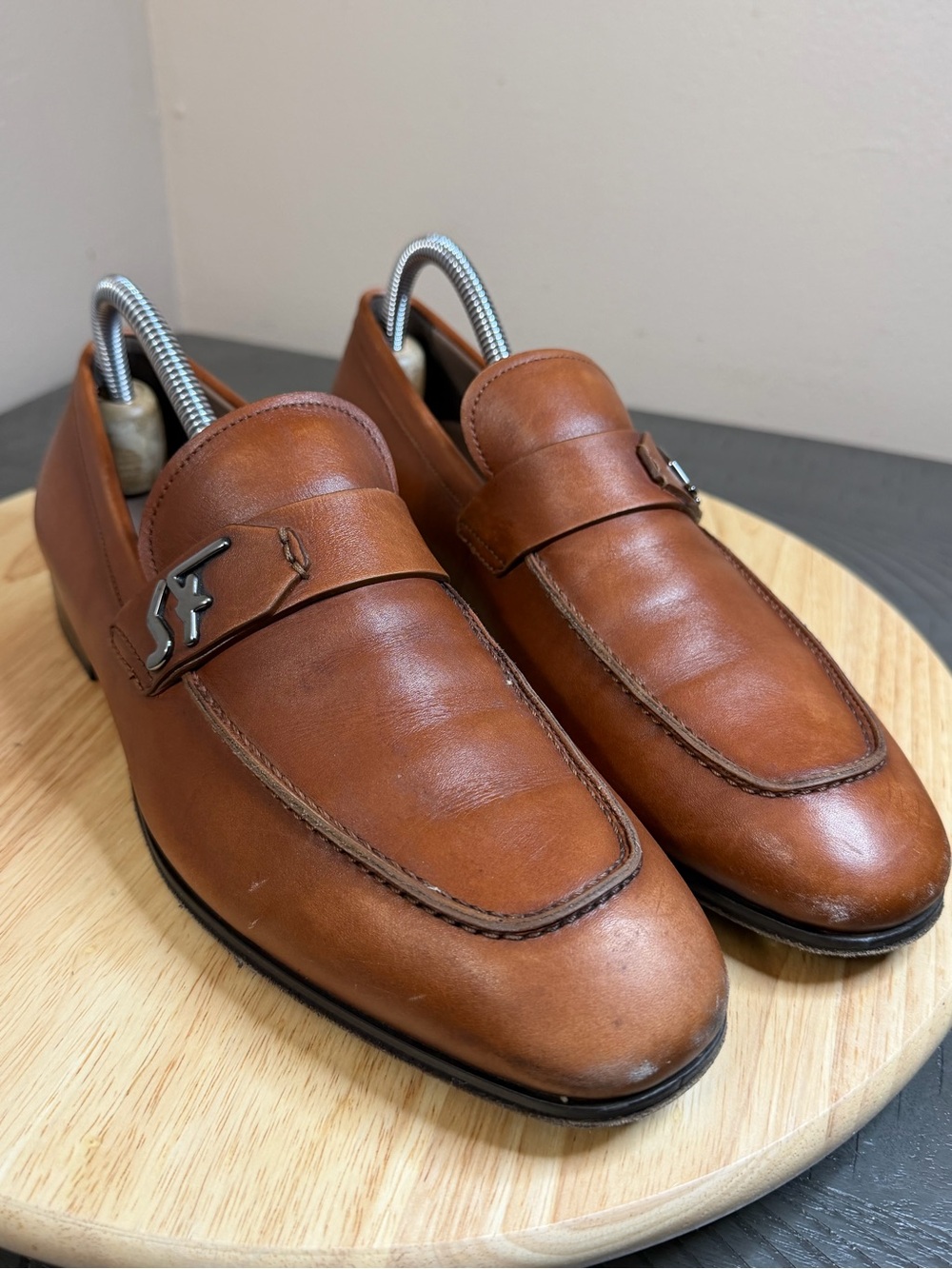 Salvatore Ferragamo Men’s Riben leather shoes